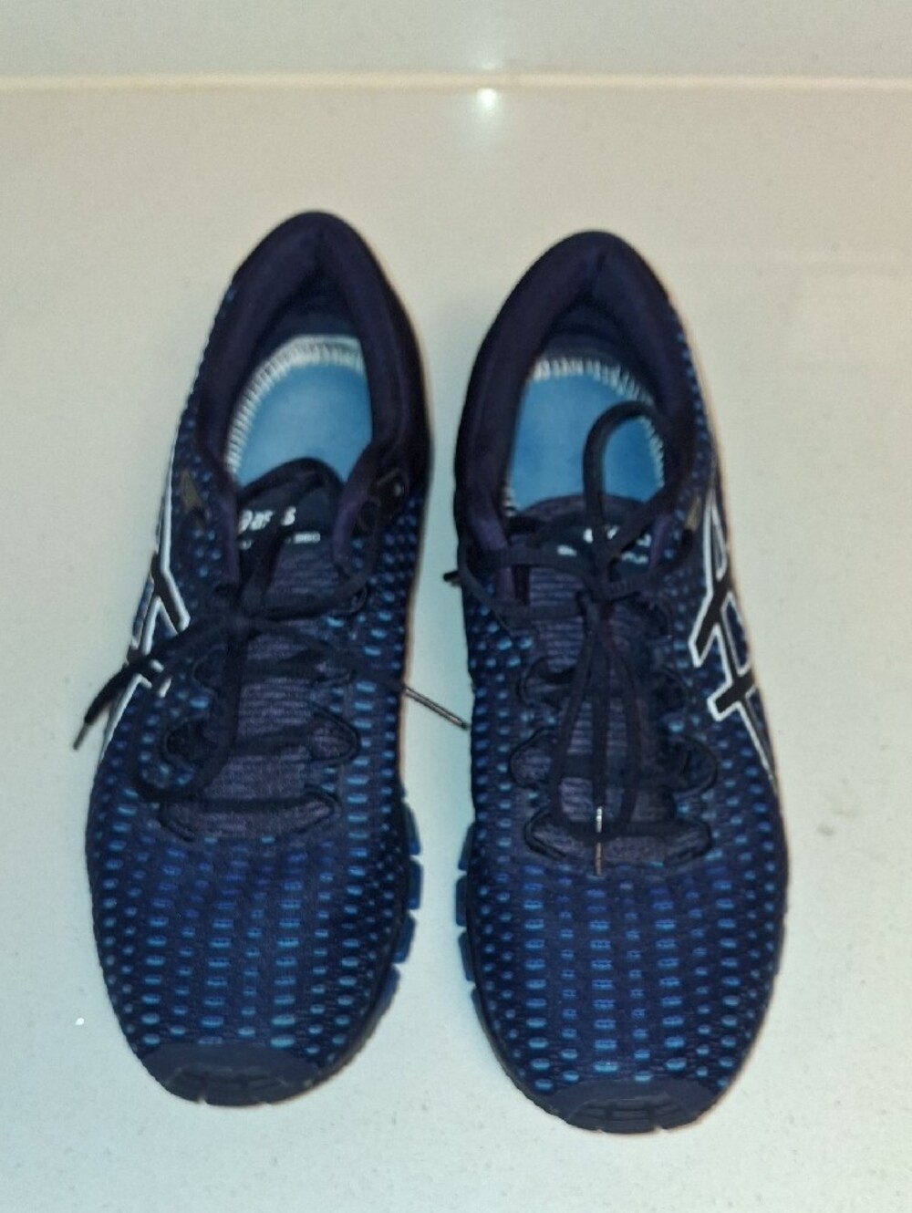 ASICS Men's Navy and Black Athletic Running Shoes - Picture 4 of 9